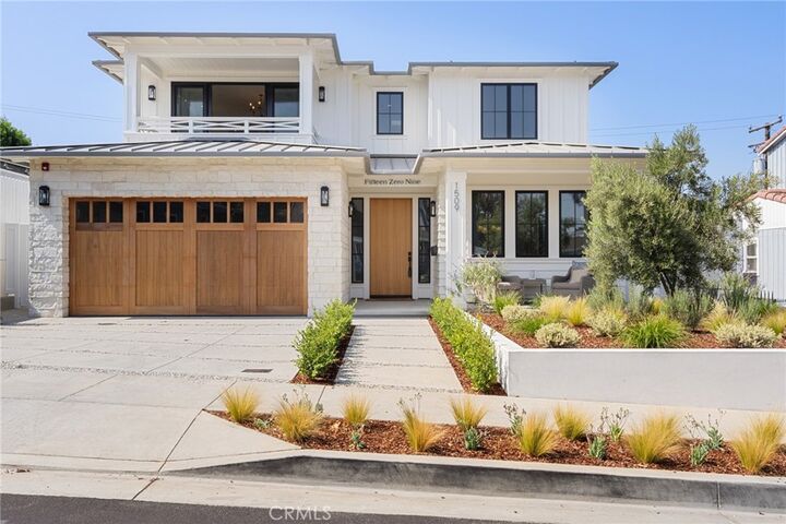 Property Photo: 1509 Chestnut Avenue CA 90266