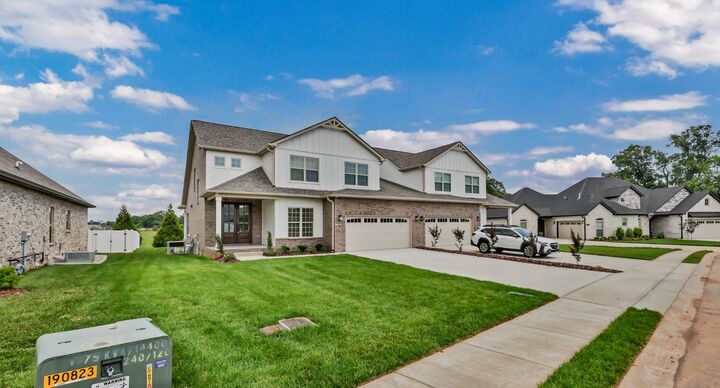 Property Photo:  1045 Veridian Dr  TN 37043 