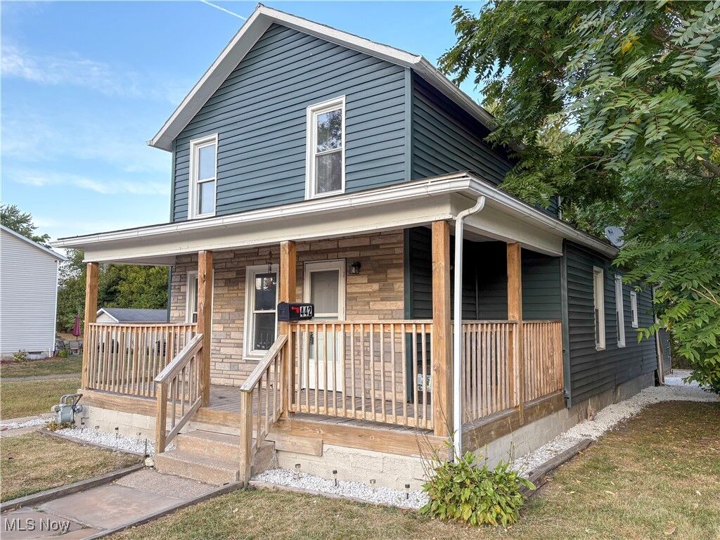 Property Photo: 442 S Liberty Avenue OH 44601