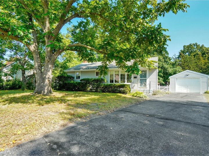 51 Loaldo Drive  Burlington VT 05408 photo