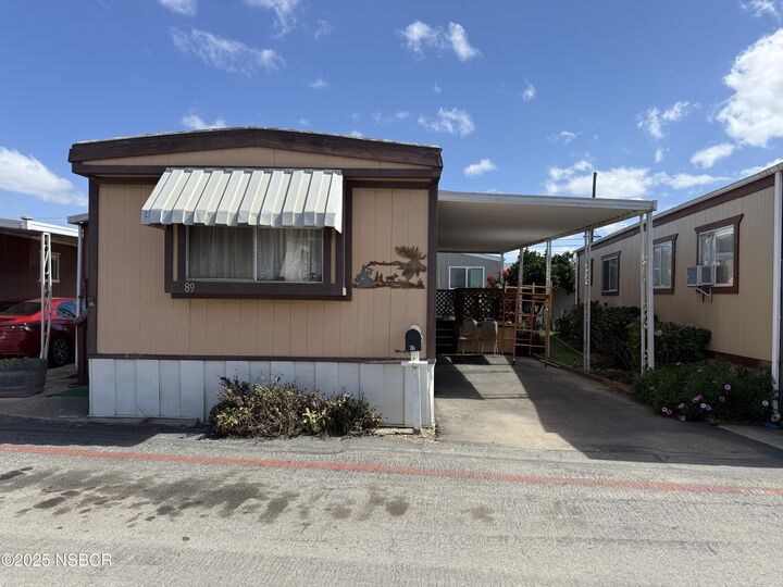 Property Photo:  610 E Pine Avenue 89  CA 93436 
