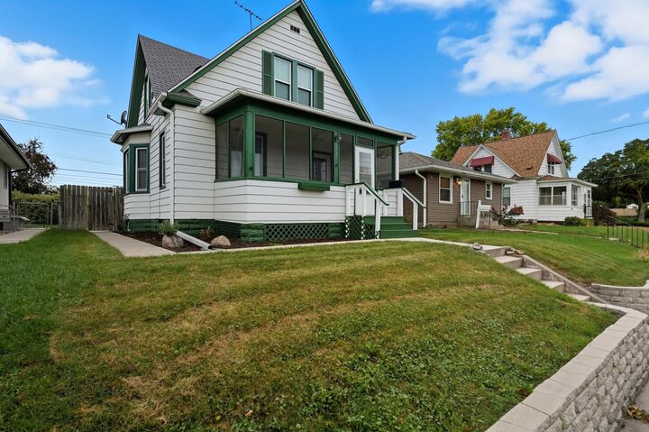 Property Photo:  351 12th Avenue N  MN 55075 