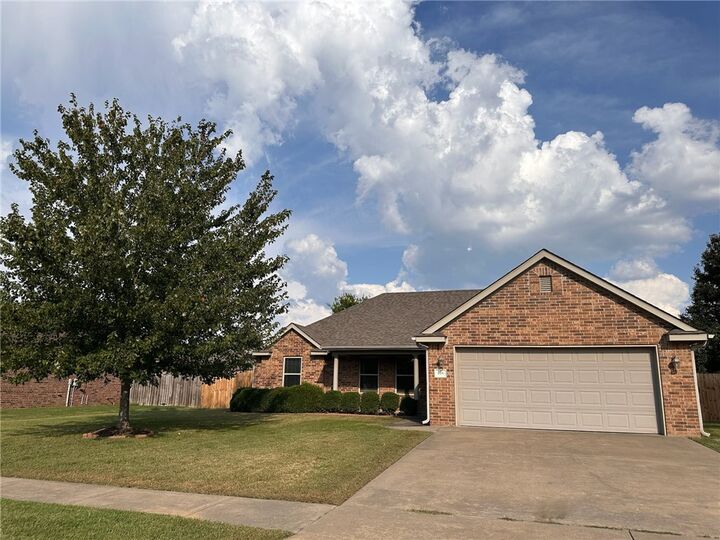 404 Cold Harbor Avenue  Fayetteville AR 72704 photo