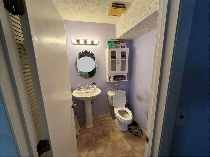 Property Photo: 286 Fenno St 5 MA 02151