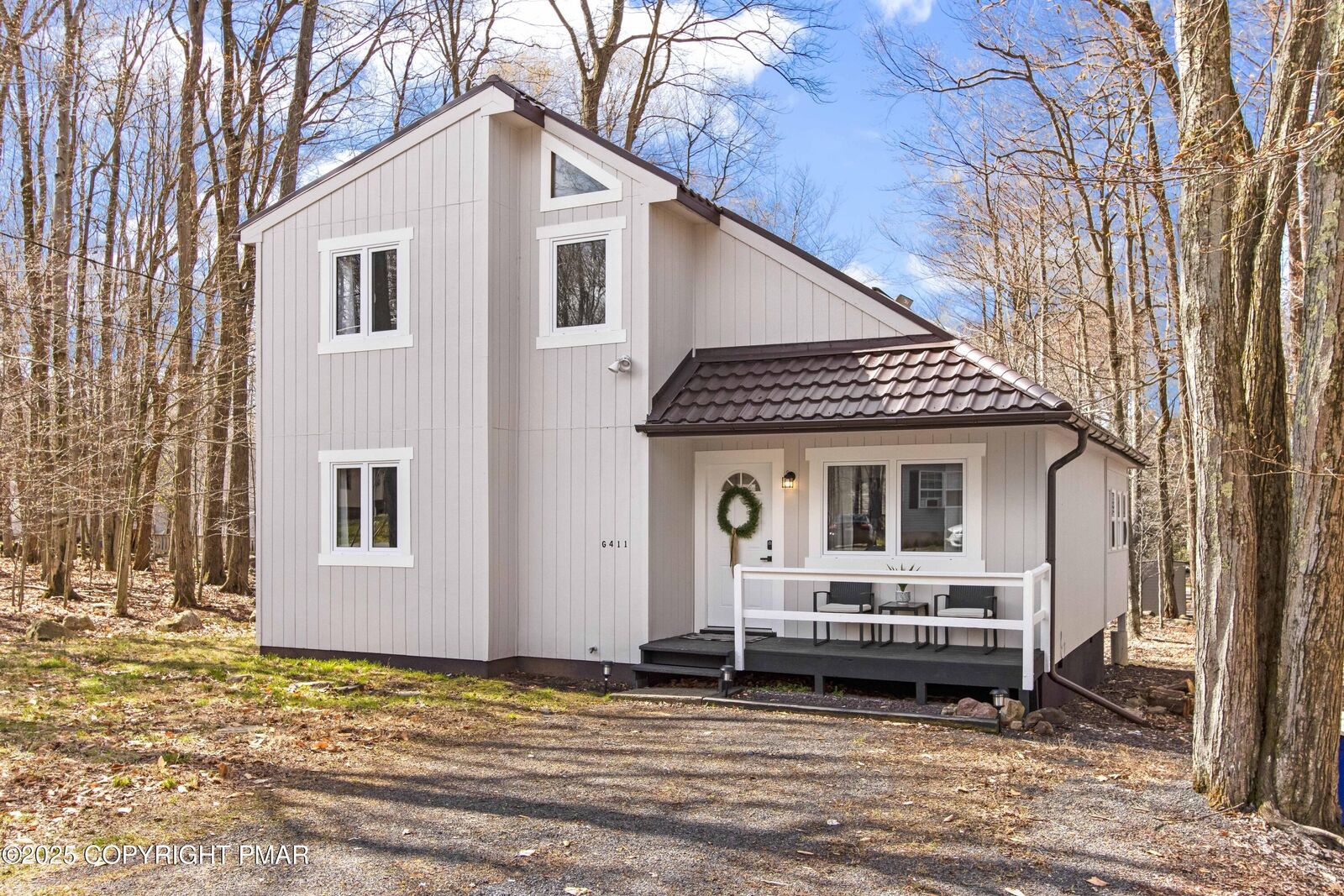 Property Photo: 8948 Deerfield Road PA 18466