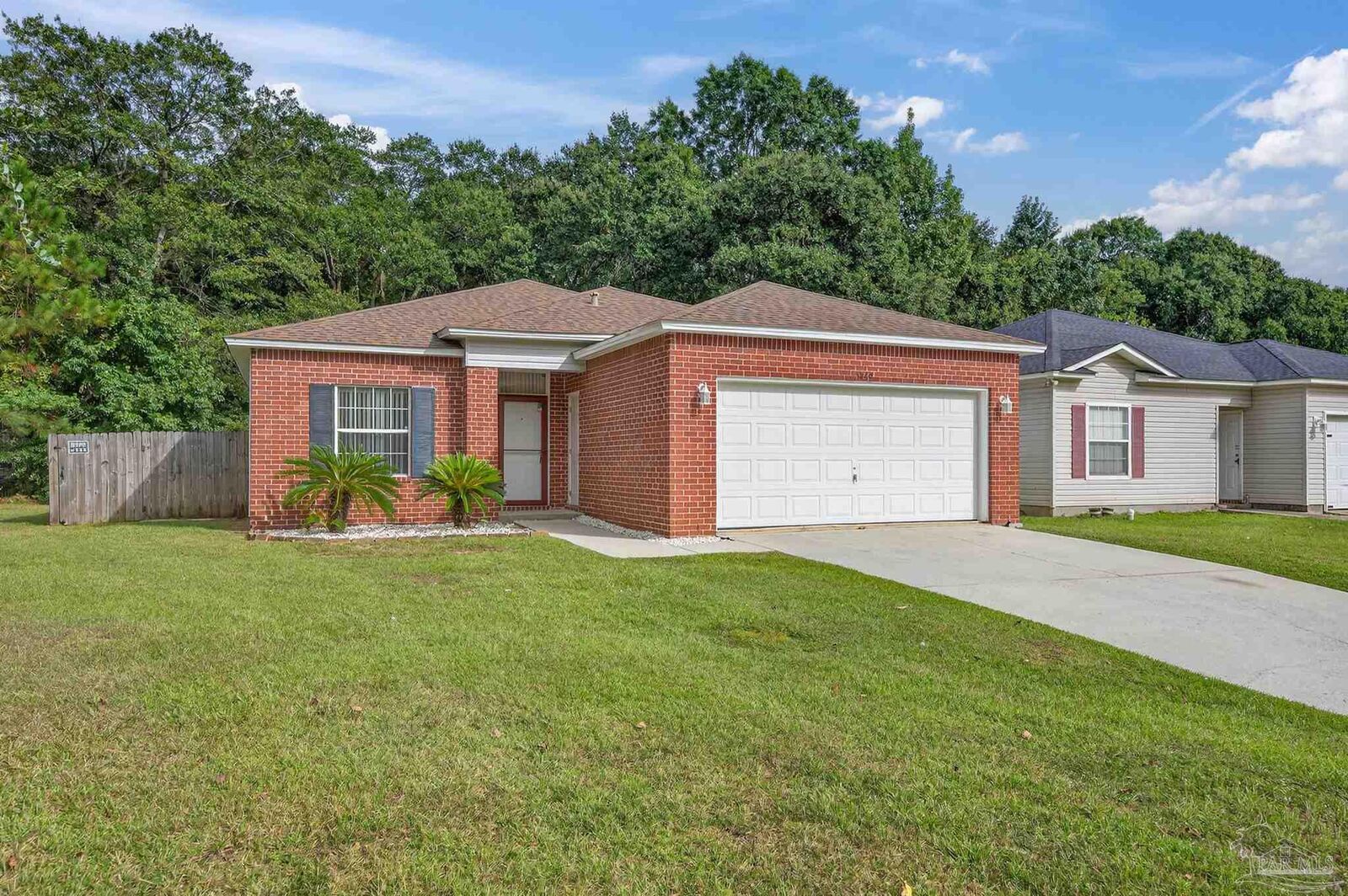 Property Photo:  5840 Dandelion Ln  FL 32526 