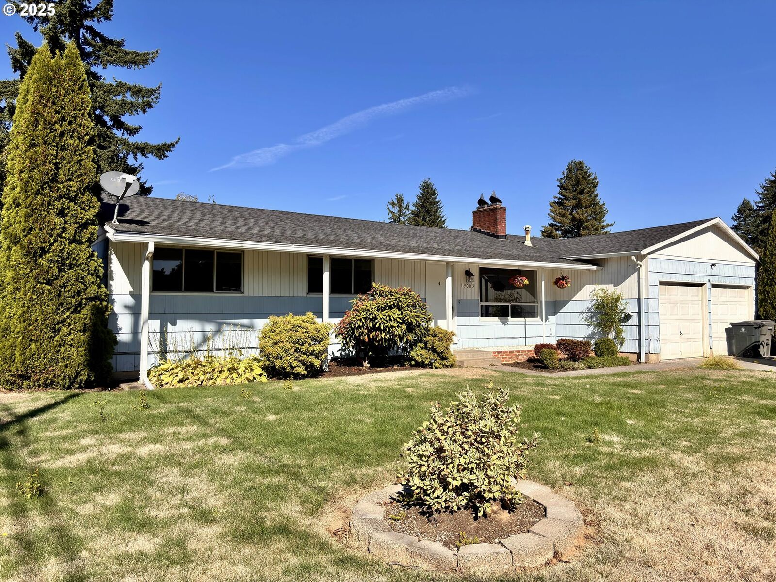 Property Photo: 19003 NE Clackamas St OR 97230