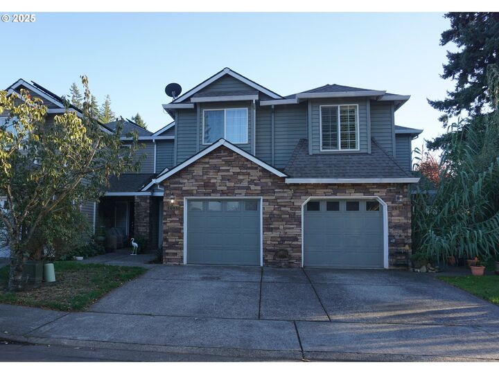 Property Photo:  16950 SE Ankeny St  OR 97233 