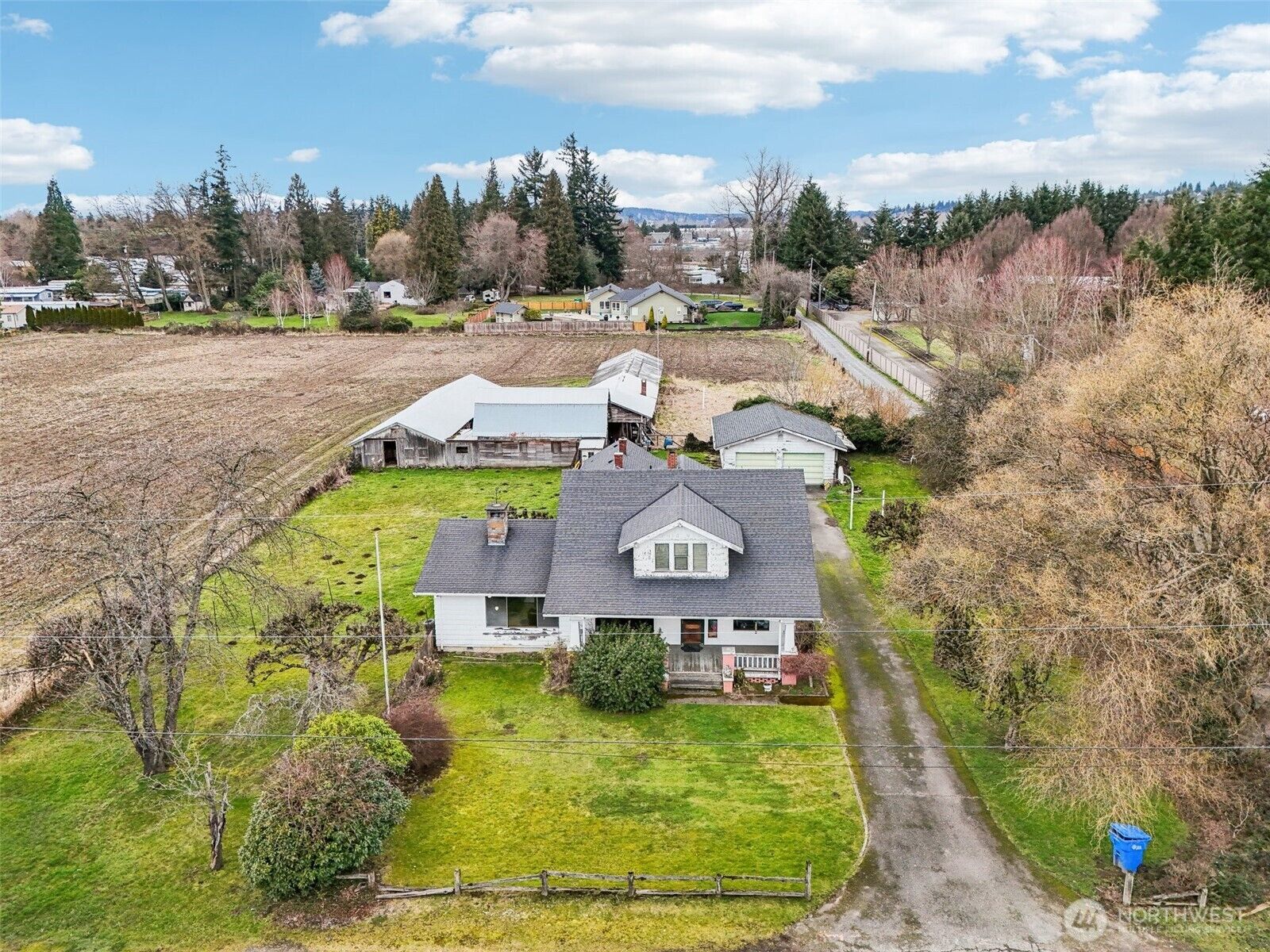 Property Photo: 7103 56th Street E WA 98371