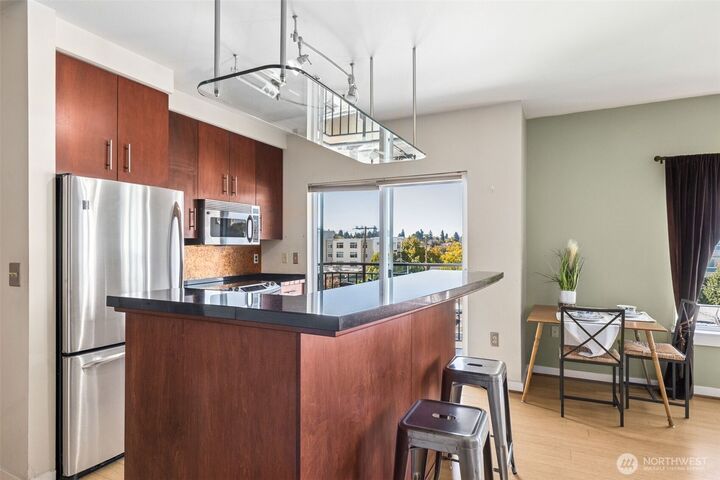 Property Photo:  1026 NE  65th Street A410  WA 98115 