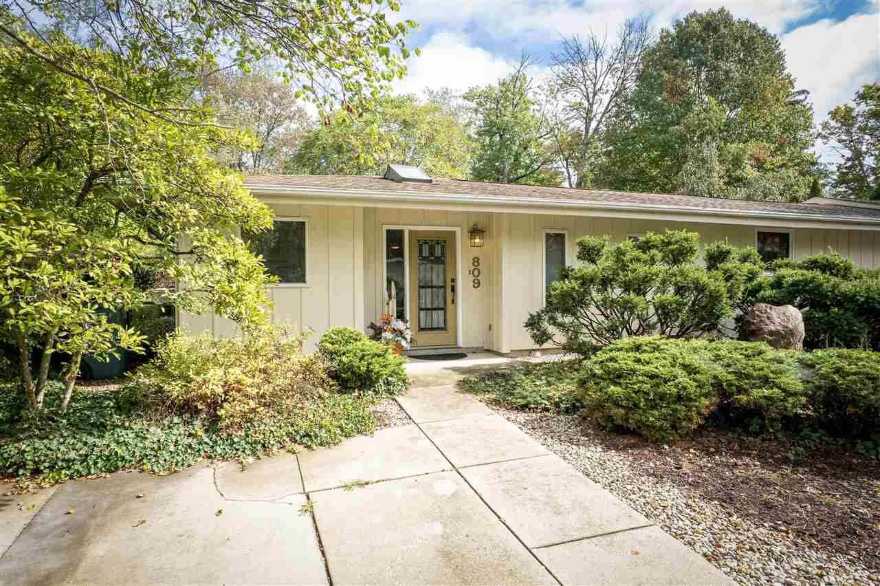 Property Photo: 809 SW 5th Street IN 47374