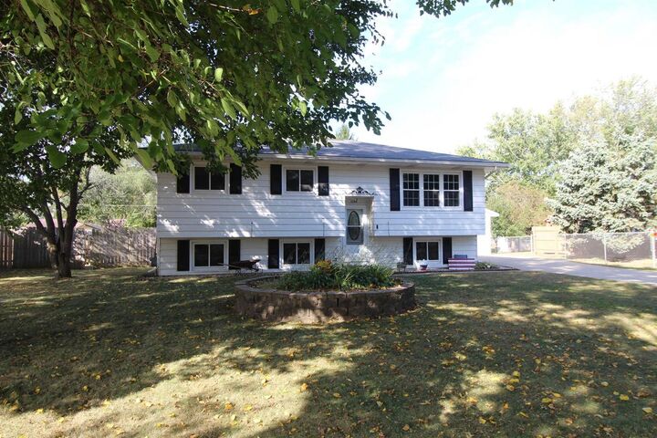 Property Photo: 2286 Skyline Drive WI 53511