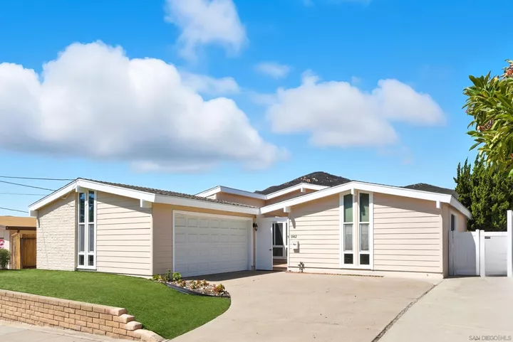 8462 Harwell Drive  San Diego CA 92119 photo
