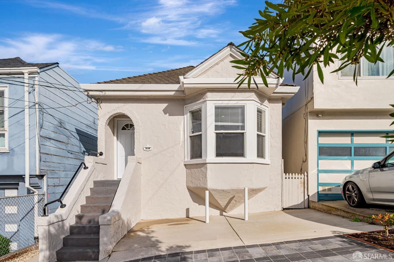 Property Photo:  946 Capitol Avenue  CA 94112 