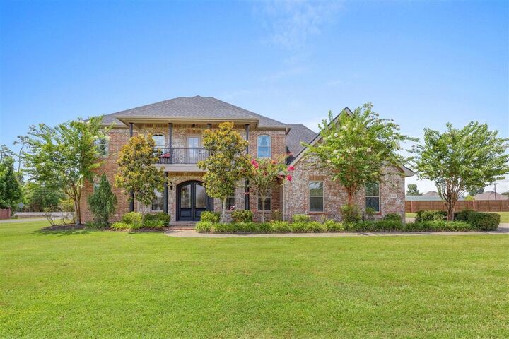 1910 Reisling Drive  Lake Charles LA 70611 photo