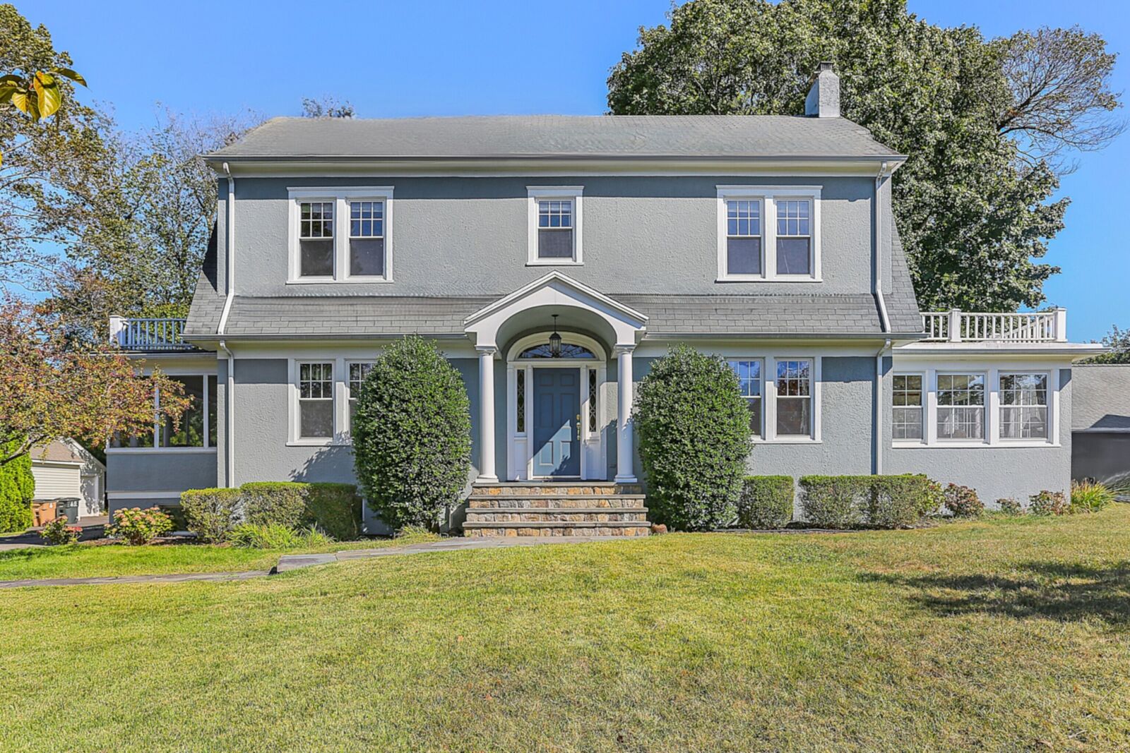 Property Photo:  38 Van Rensselaer Avenue  CT 06902 