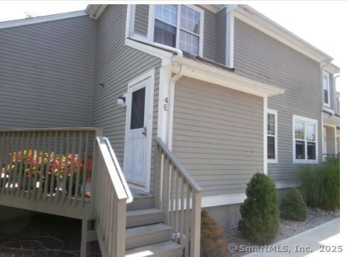Property Photo:  53 Brushy Plain Road Apt 4E  CT 06405 