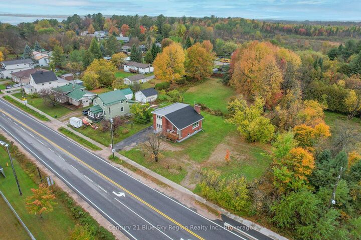 Photo de la propriété:  444 Lansdowne Street E  ON P0H 1H0 