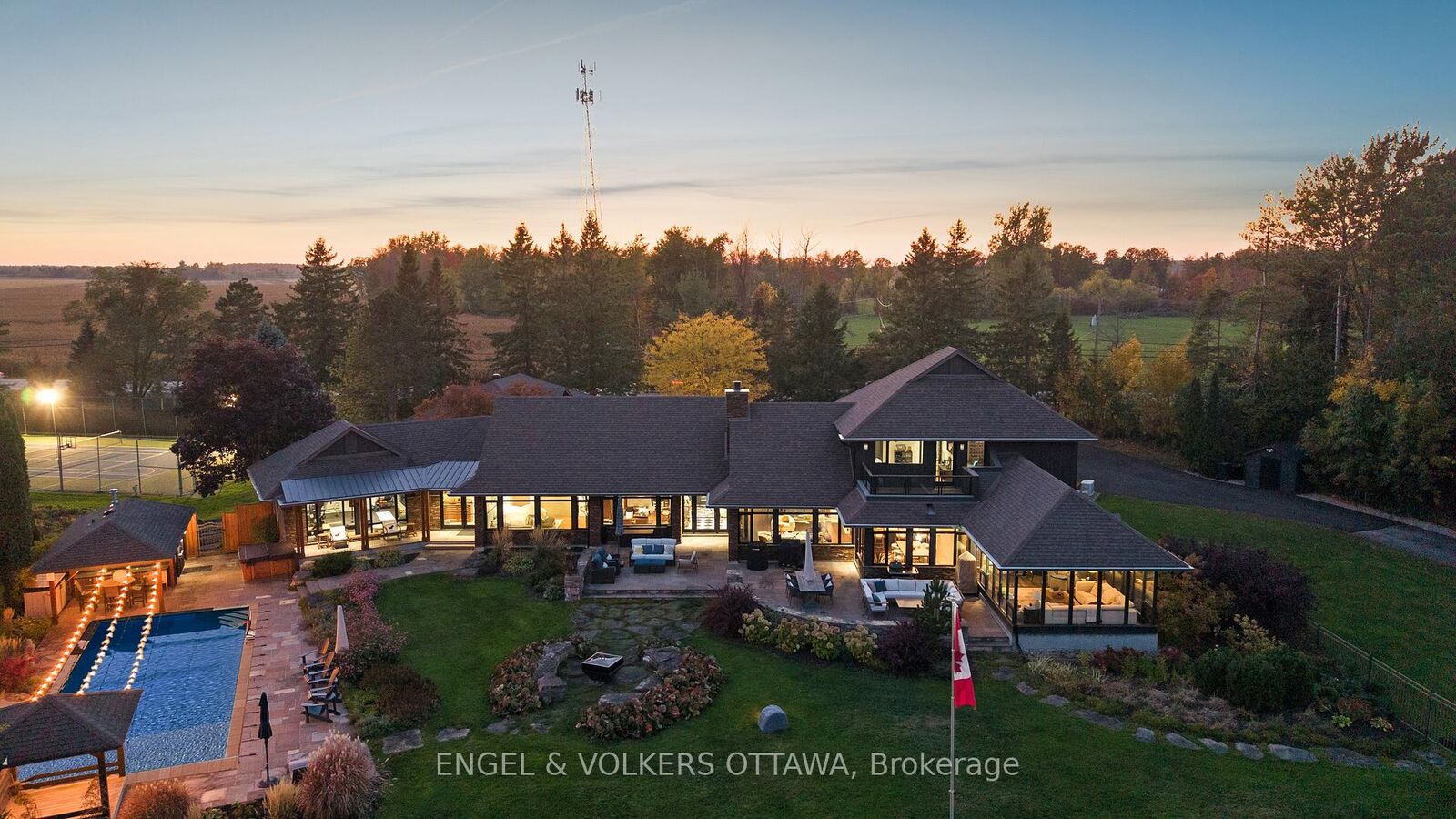 Photo de la propriété:  6351 Rideau Valley Drive N  ON K4M 1B3