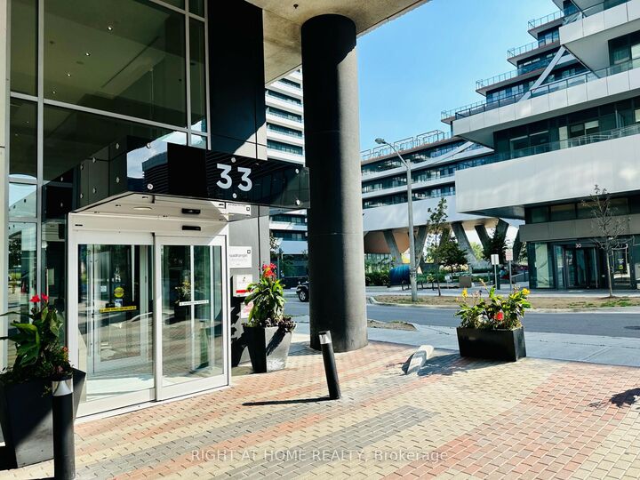 Property Photo: 33 Shore Breeze Drive 504 ON M8V 0G1