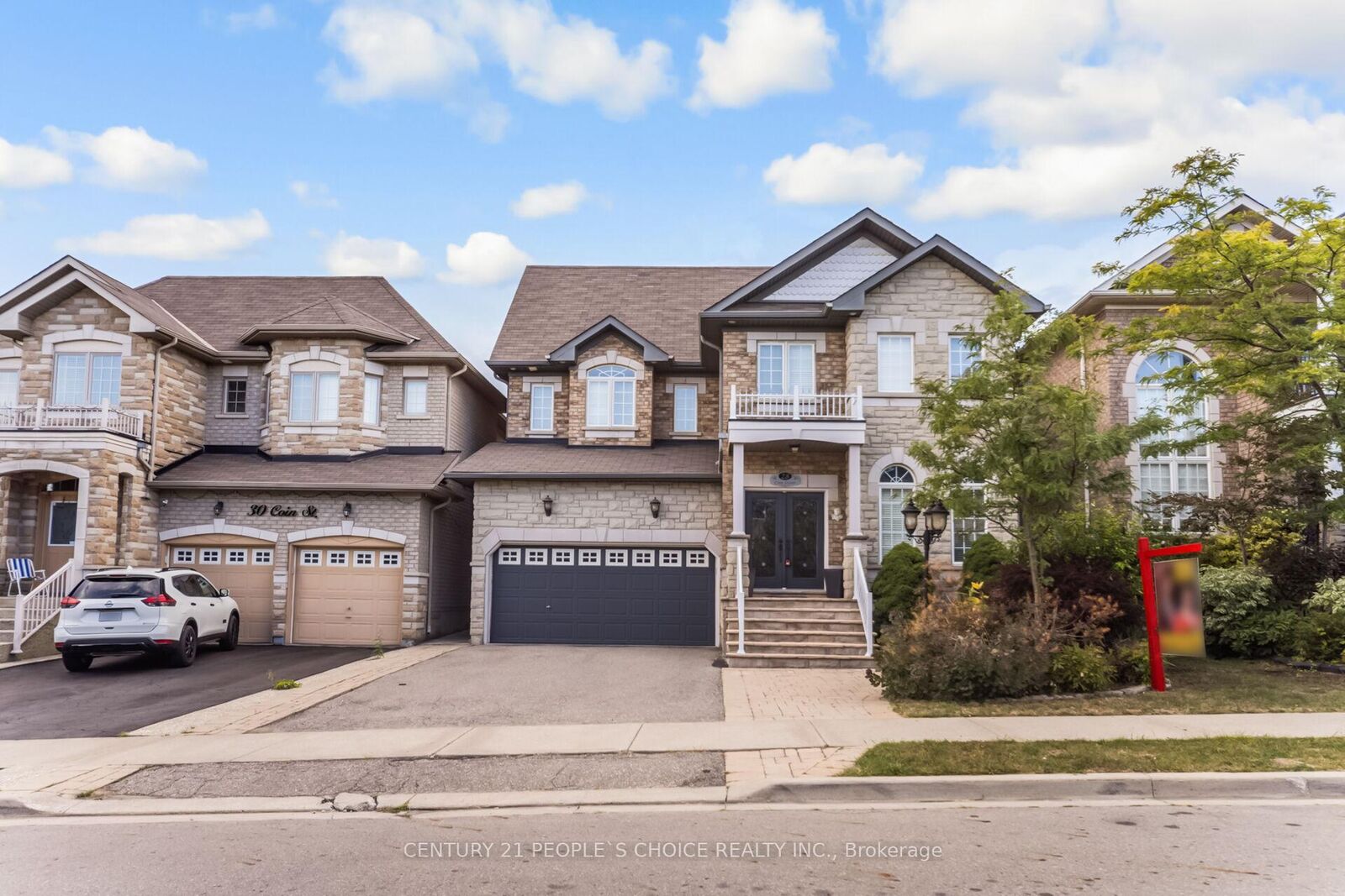 Photo de la propriété: 28 Coin Street ON L6Y 5R2
