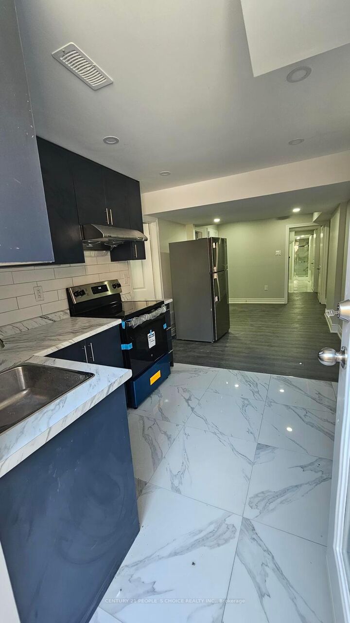 Property Photo: 37 Quinton Ridge Bsmt ON L6Y 6J4