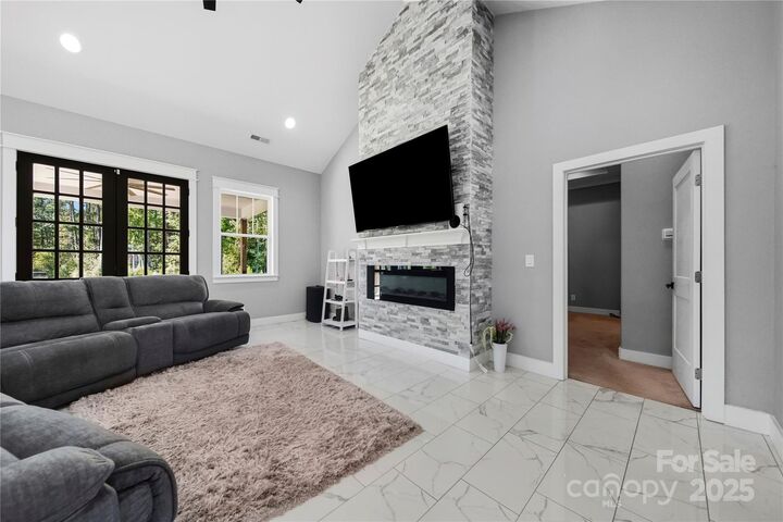 Property Photo: 1300 Hess Road NC 28025