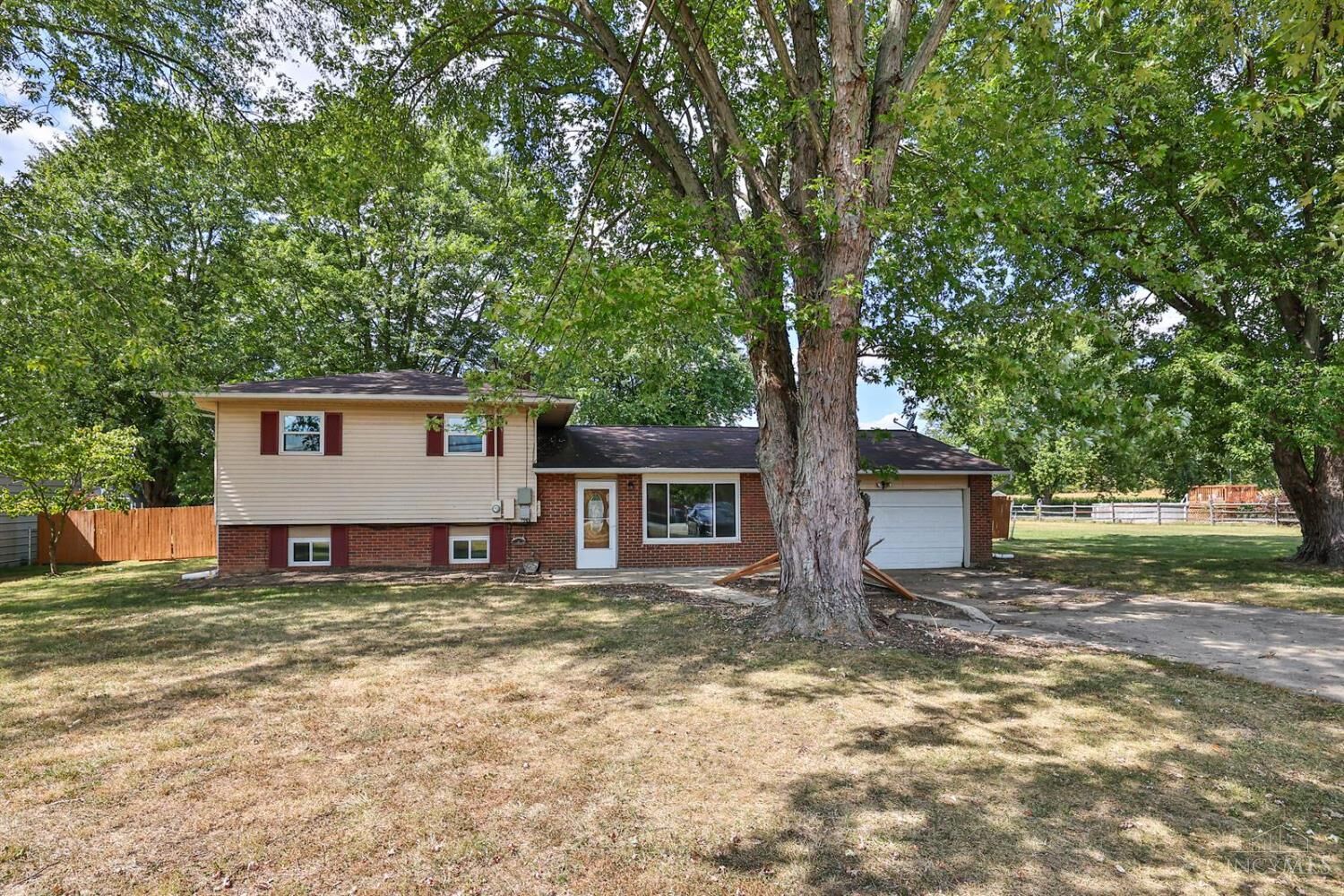 Property Photo: 3951 West Elkton Road OH 45011