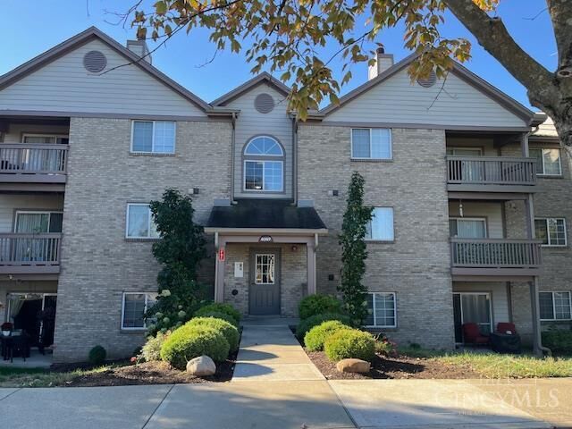 Property Photo: 8397 Spring Valley Court OH 45069