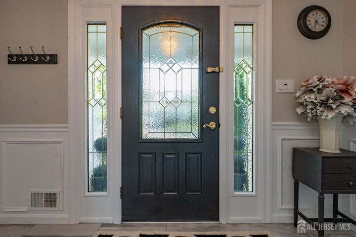 Property Photo: 6 Mary Court NJ 08850