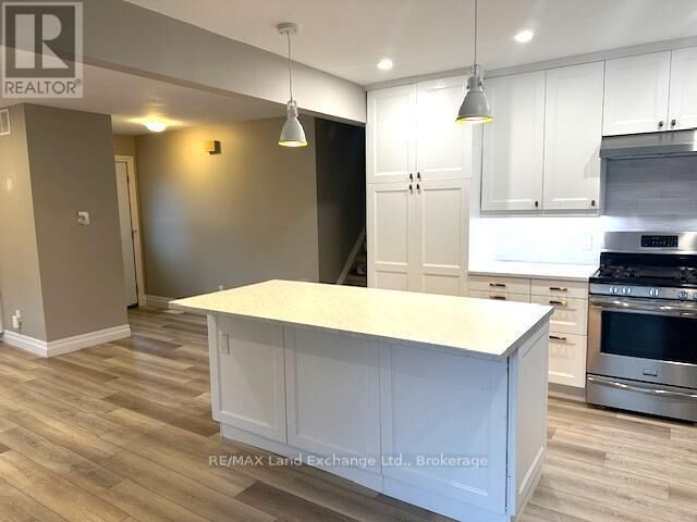 Property Photo:  511 Wales Drive #1  ON N0H 2C1