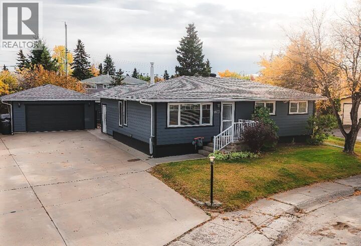 9603 111 Avenue  Fort St. John BC V1J 2T9 photo