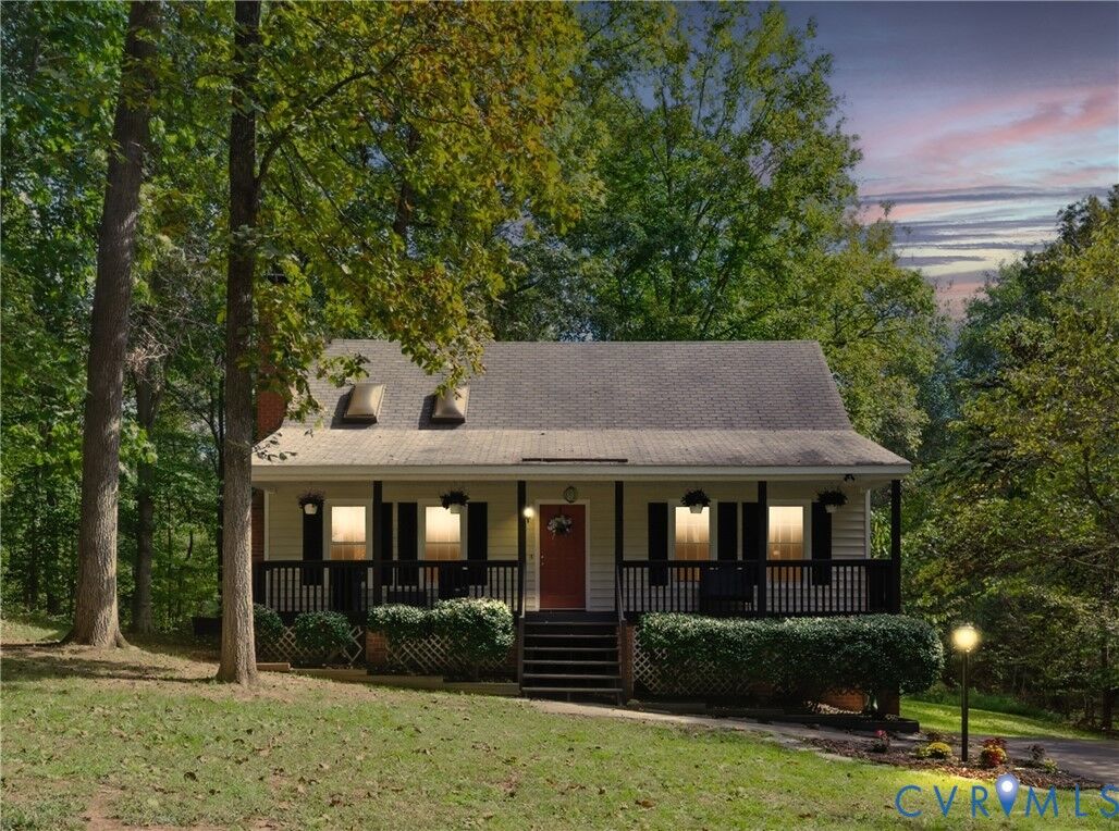 Property Photo:  7136 Velvet Antler Drive  VA 23112 