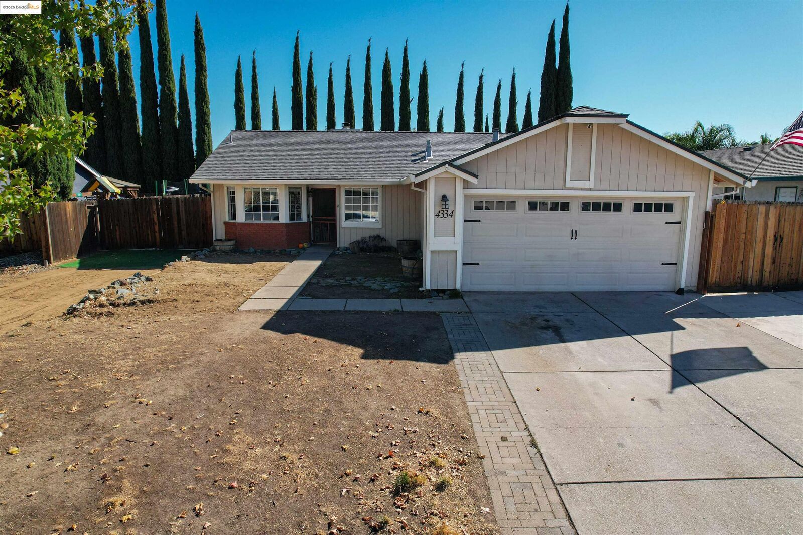 Property Photo: 4334 Redwood Dr CA 94561