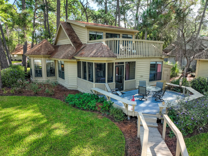 Property Photo: 244 Audubon Drive FL 32550