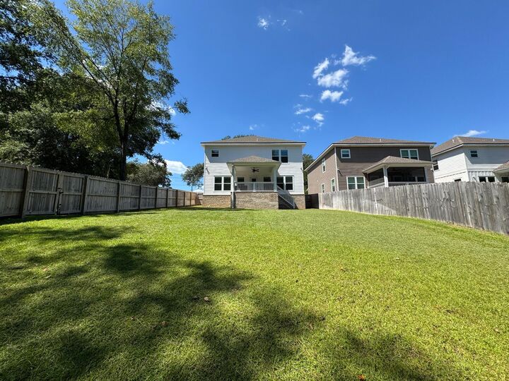 Property Photo: 602 Ivy Avenue FL 32578