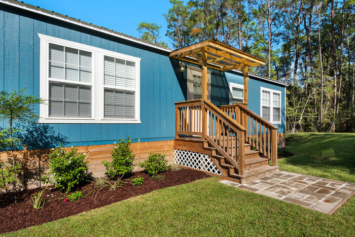 Property Photo:  156 McCloud Road  FL 32439