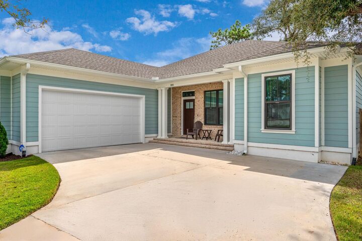 Property Photo: 305 Sweet Basil Lane FL 32578
