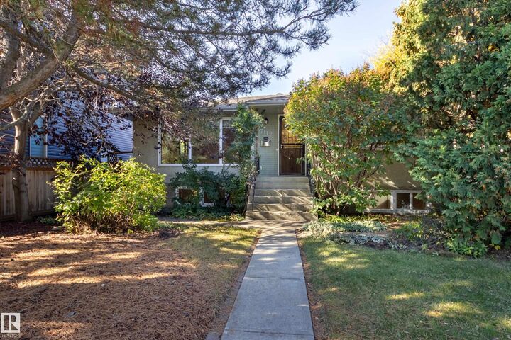 7112 81 Street NW  Edmonton AB T6C 2T4 photo