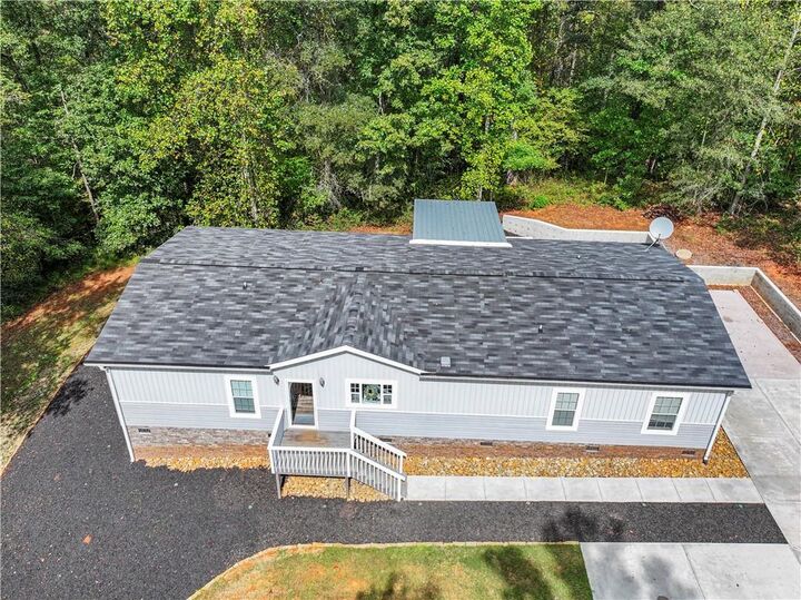 Property Photo: 366 Charity Road GA 30547