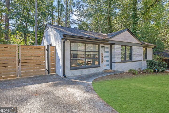 Property Photo: 1719 San Gabriel Avenue GA 30032