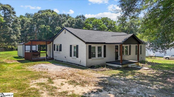 Property Photo: 3703 Keys Street SC 29624