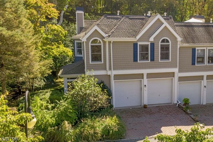 18 Rock Creek Woods Dr  Lambertville City NJ 08530 photo