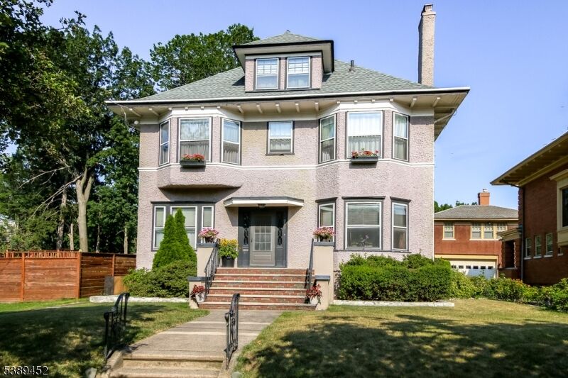 Property Photo: 243 Derrom Ave NJ 07504
