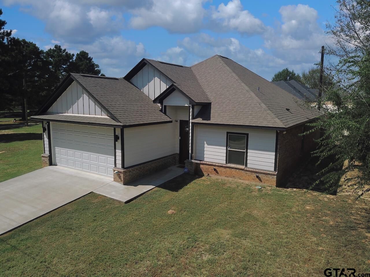 Property Photo: 11051 Happy Acres TX 75706