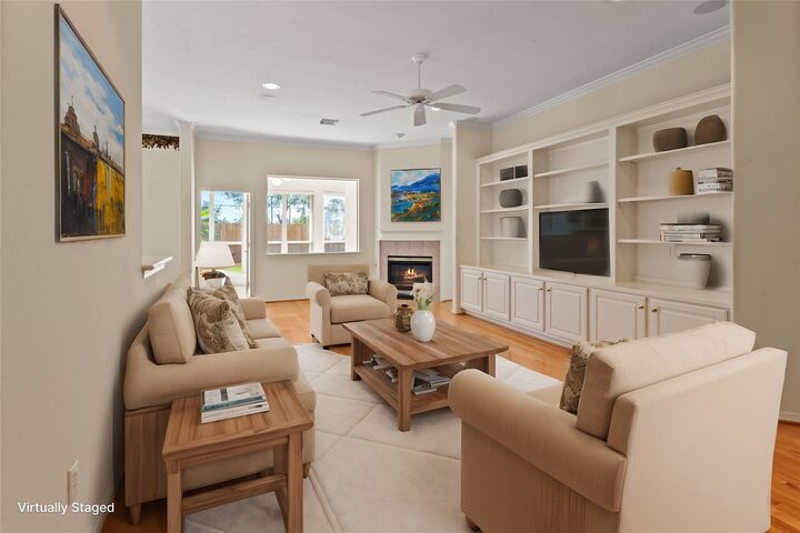 Property Photo: 7903 S Wellington Court TX 77055