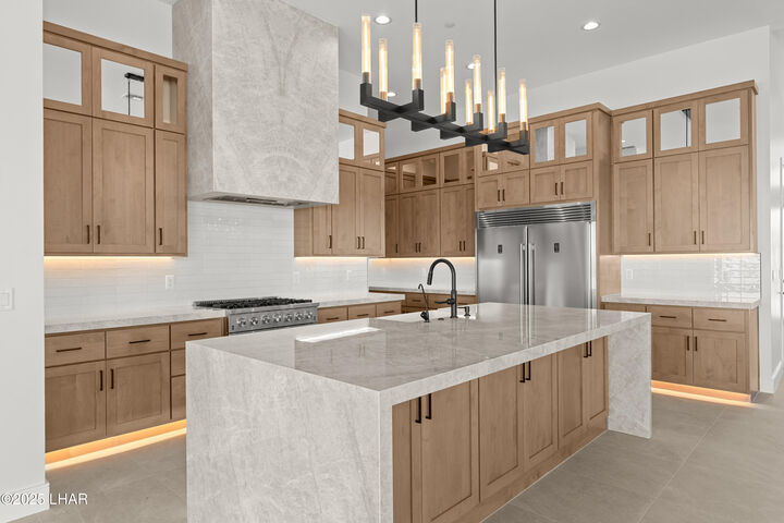 Property Photo:  6266 Avienda De Las Colinas  AZ 86406 