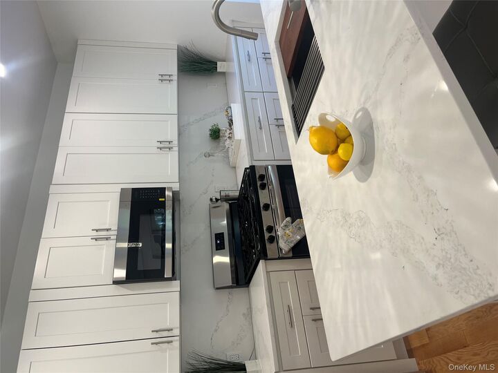 Property Photo:  27 Oak Hill Road  NY 10950 