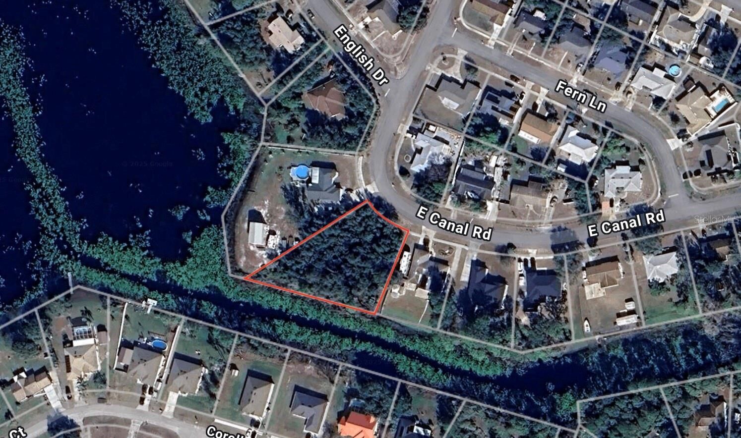 Property Photo:  2701 Canal Road  FL 32738 