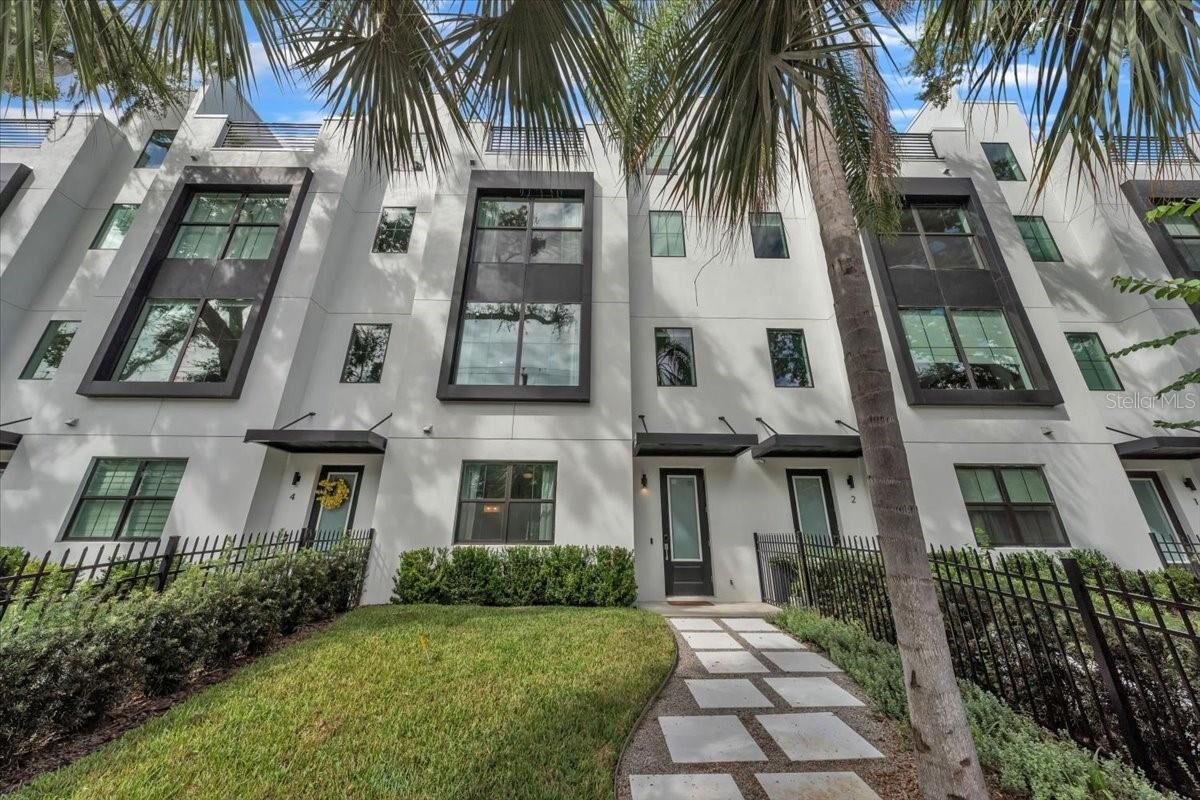 Property Photo:  2851 W Gandy Boulevard 3  FL 33611 